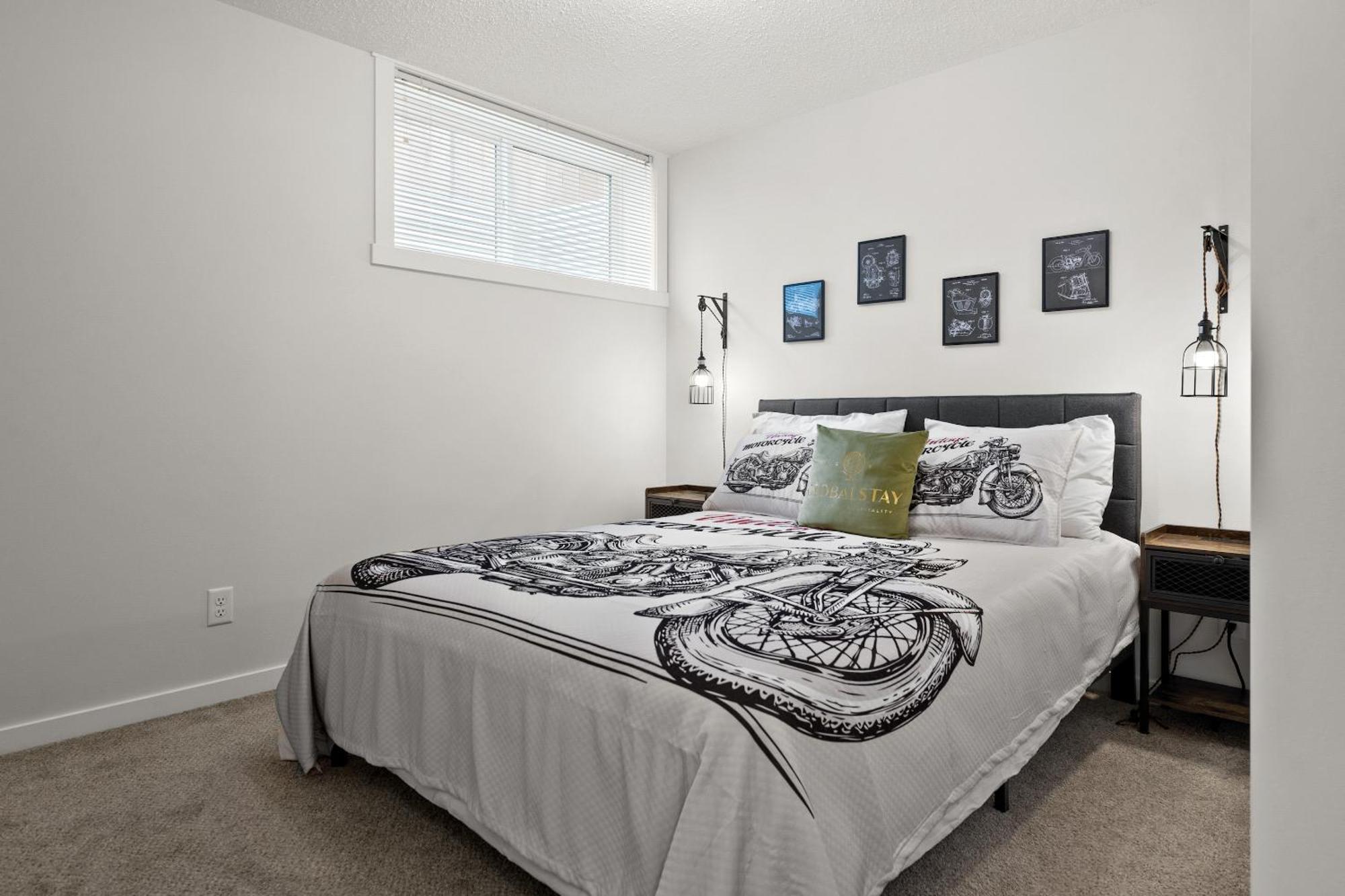Globalstay New Apartments In Cranbrook Free Street Parking YYC المظهر الخارجي الصورة