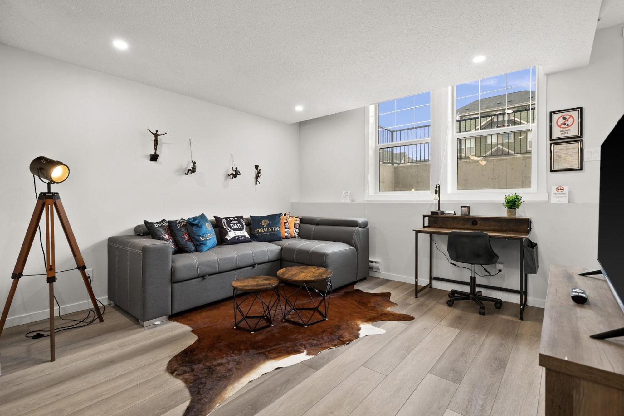 Globalstay New Apartments In Cranbrook Free Street Parking YYC المظهر الخارجي الصورة