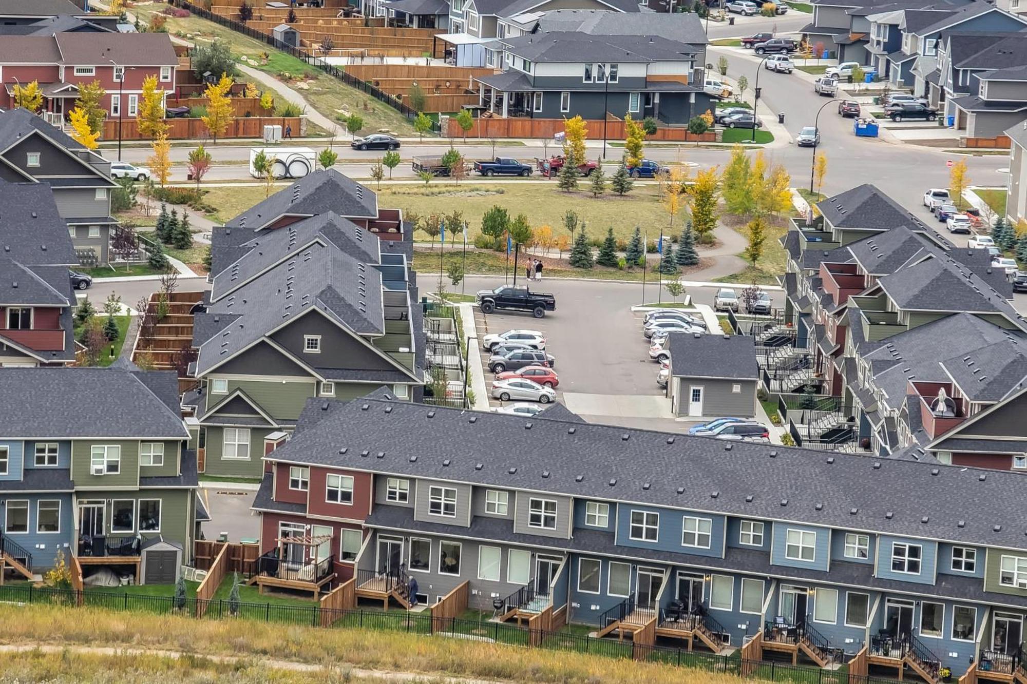 Globalstay New Apartments In Cranbrook Free Street Parking YYC المظهر الخارجي الصورة